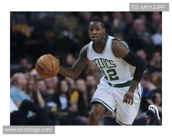 特里罗齐尔的篮球之路：从新秀到明星的蜕变与成长