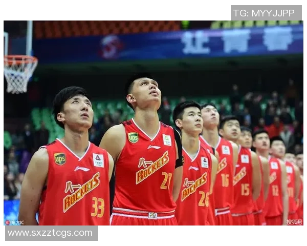 2018年八一队与新疆队激战回顾：篮球场上的激情与荣耀对决