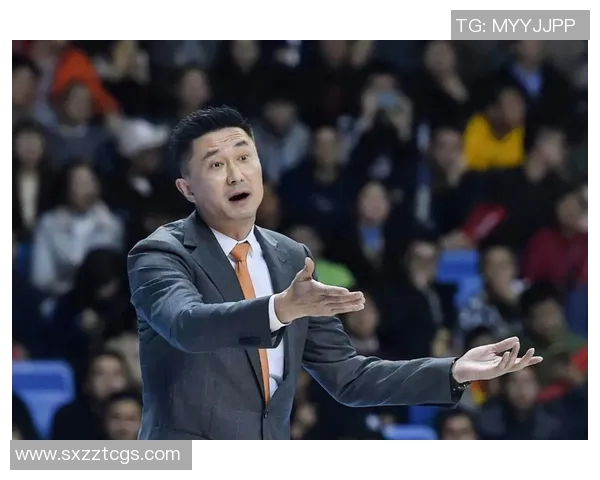 广州篮球队节奏变革引发热议球迷与专家共同探讨新战术与未来发展方向