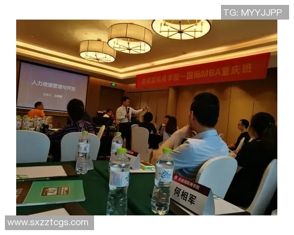 成都街舞队战术解析：如何在舞台上展现团队默契与个性魅力MBA